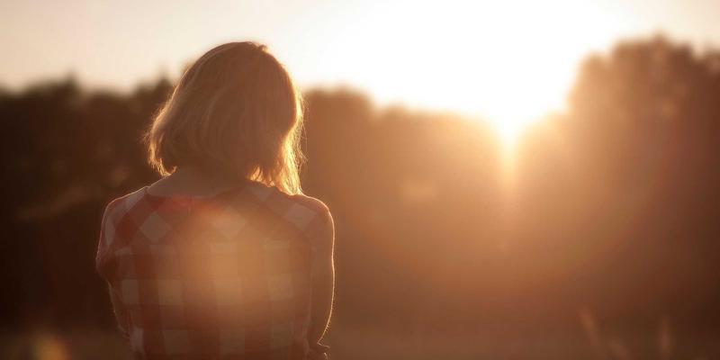 Li-Fi技术：用光速连接未来，与云计算、资源分享的颠覆性融合